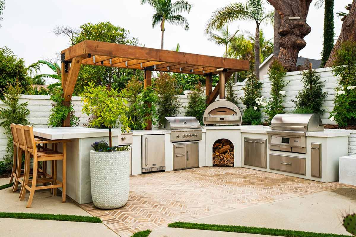 Outdoor Kitchen Cooking Range At Dean Ransford Blog pertaining to Smart Layout Ideas for Small Patios With Big Cooking and Heating Needs