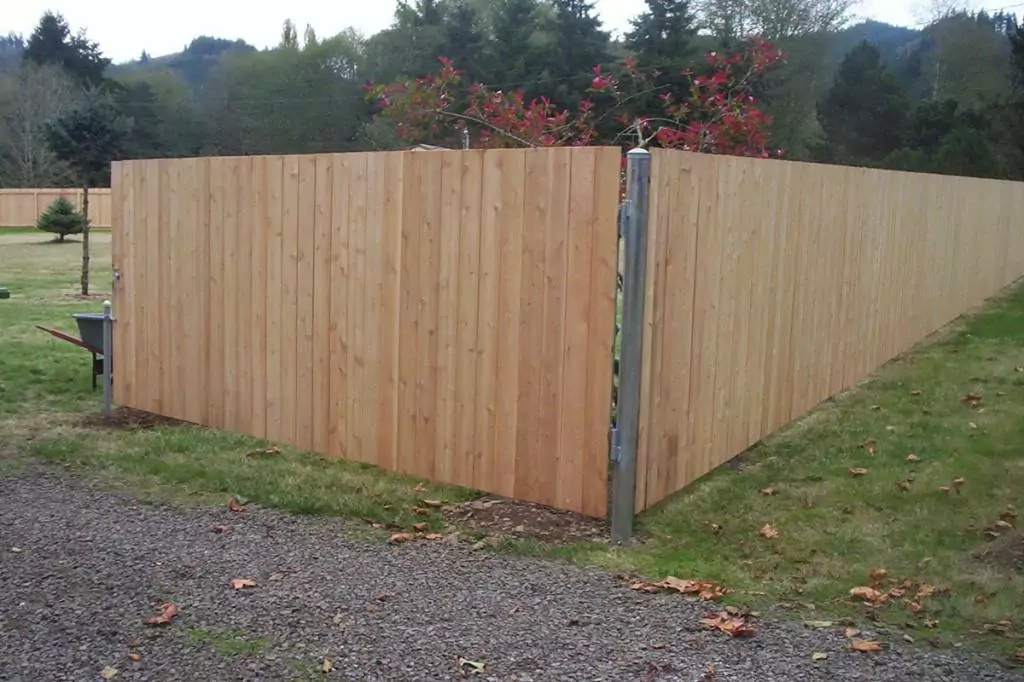 Steel Fence Posts Prop Up Fence Longevity | Pacific Fence & Wire Co. inside Why Metal Posts Are the Secret to a Wood Fence That Lasts Decades