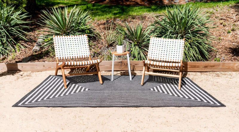 Black And White Outdoor Rugs That Fit Any Space And Style throughout The Real Truth About Fading and How to Keep Your Black and White Outdoor Carpet Looking Fresh
