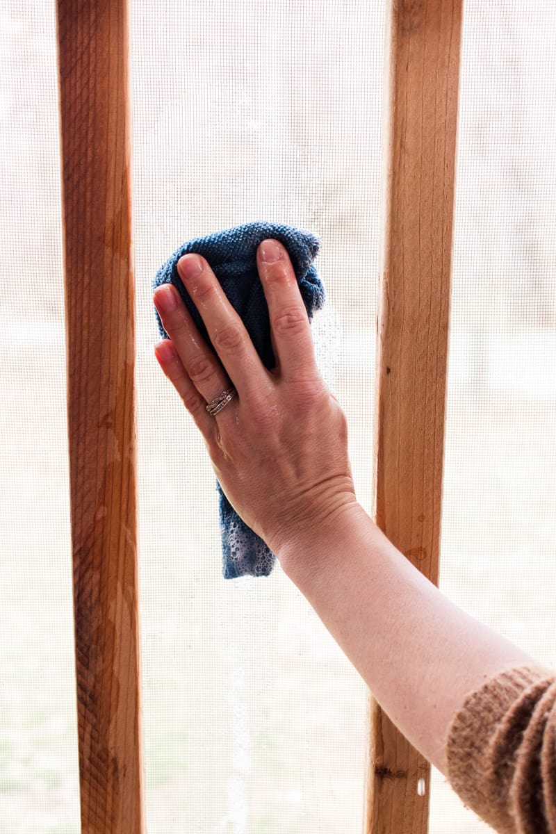 How To Clean Your Porch Screens In 5 Easy Steps - Our Oily House regarding How Do You Clean Screens On A Porch