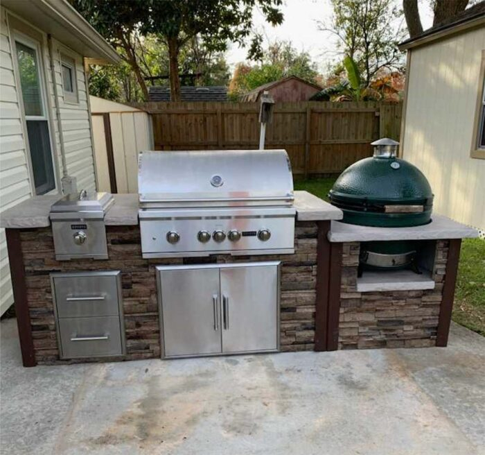 Outdoor Kitchen Ideas Kamado Joe: Elevate Your Backyard Cooking Experience for Big Green Egg Built In Outdoor Kitchen