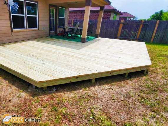 Top 5 Common Deck Installation Mistakes And How To Avoid Them in Avoid These Common Deck Screw Mistakes Before You Drive the First One
