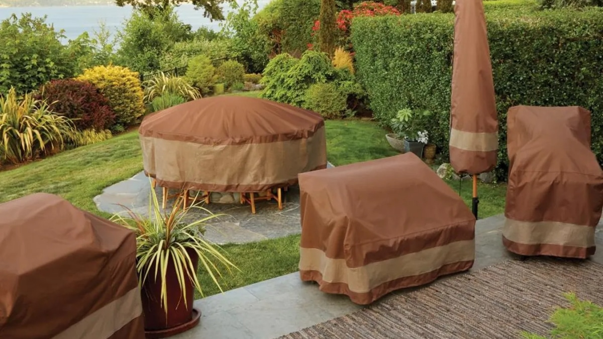 Essential Tips For Protecting Your Outdoor Table: Ensuring Durability ... pertaining to Protecting Your Outdoor Dining Table Through Every Season of Strong Sunlight
