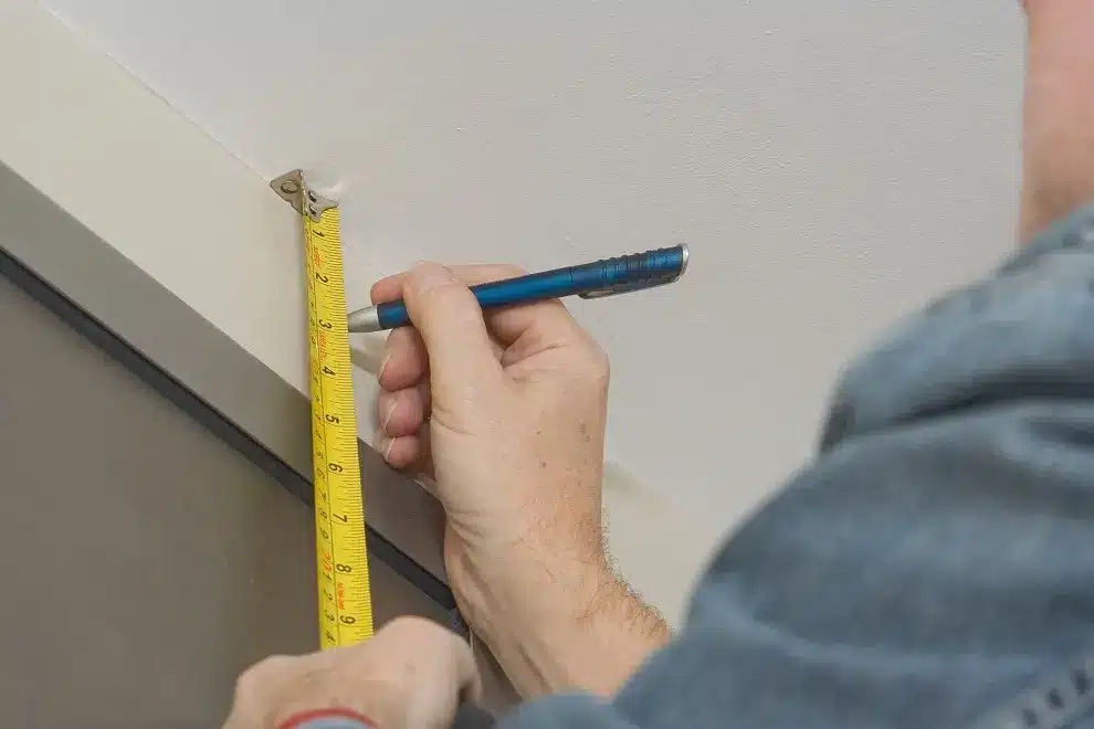 Vinyl Window Frame Repair inside Practical techniques for repairing metal frames and vinyl straps without spending a fortune